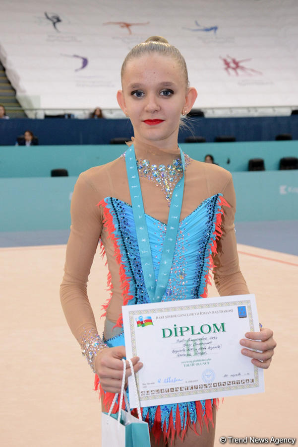 Rhythmic & aerobic gymnasts continue performances in Baku (PHOTO)