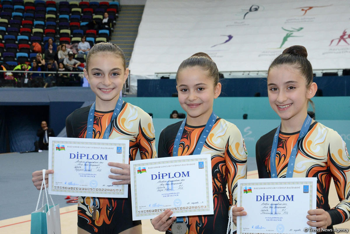 Rhythmic & aerobic gymnasts continue performances in Baku (PHOTO)