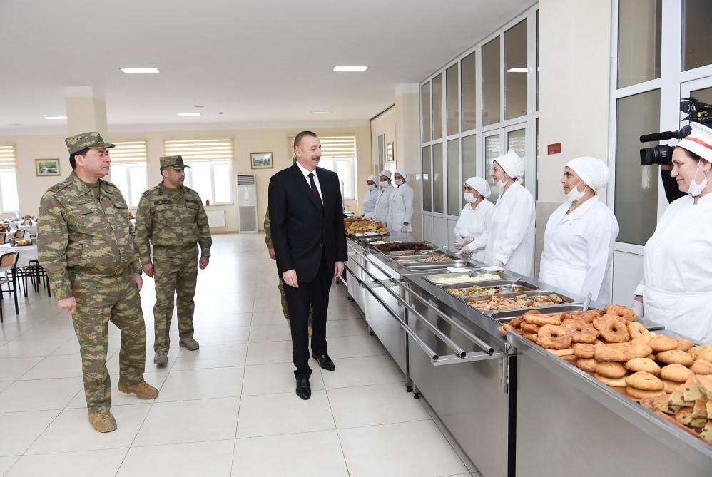 President Aliyev views conditions created at military unit in Aghjabadi (PHOTO)