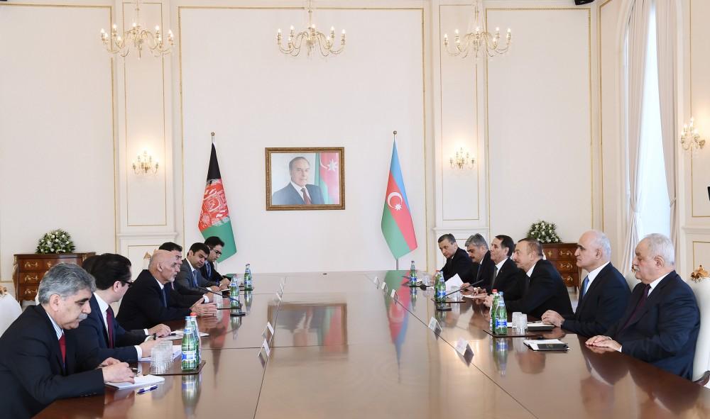 Azerbaijani, Afghan presidents hold expanded meeting (PHOTO)