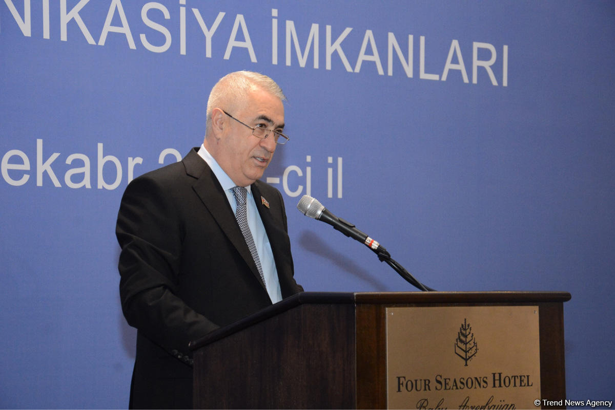 Baku hosting conference on energy, communication opportunities (PHOTO)