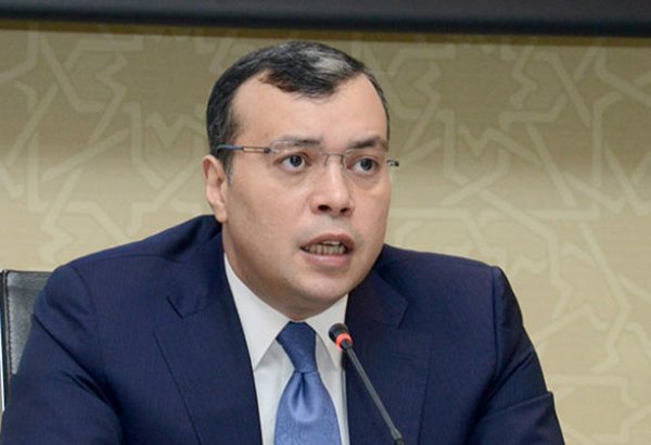 More than 100,000 young people enter labor market annually in Azerbaijan