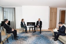 Ilham Aliyev meets with Deputy CEO of SUEZ GROUP in Davos (PHOTO)