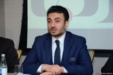 Azerbaijan signs deal to attract Arab investments, tourists (PHOTO)