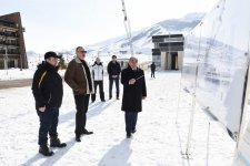 Ilham Aliyev views plans to develop Shahdagh tourism complex (PHOTO)
