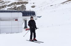 Ilham Aliyev views plans to develop Shahdagh tourism complex (PHOTO)