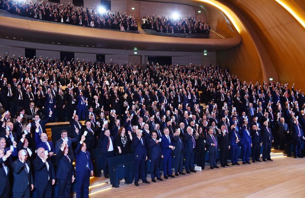 President Ilham Aliyev attends VI Congress of New Azerbaijan Party (PHOTO)