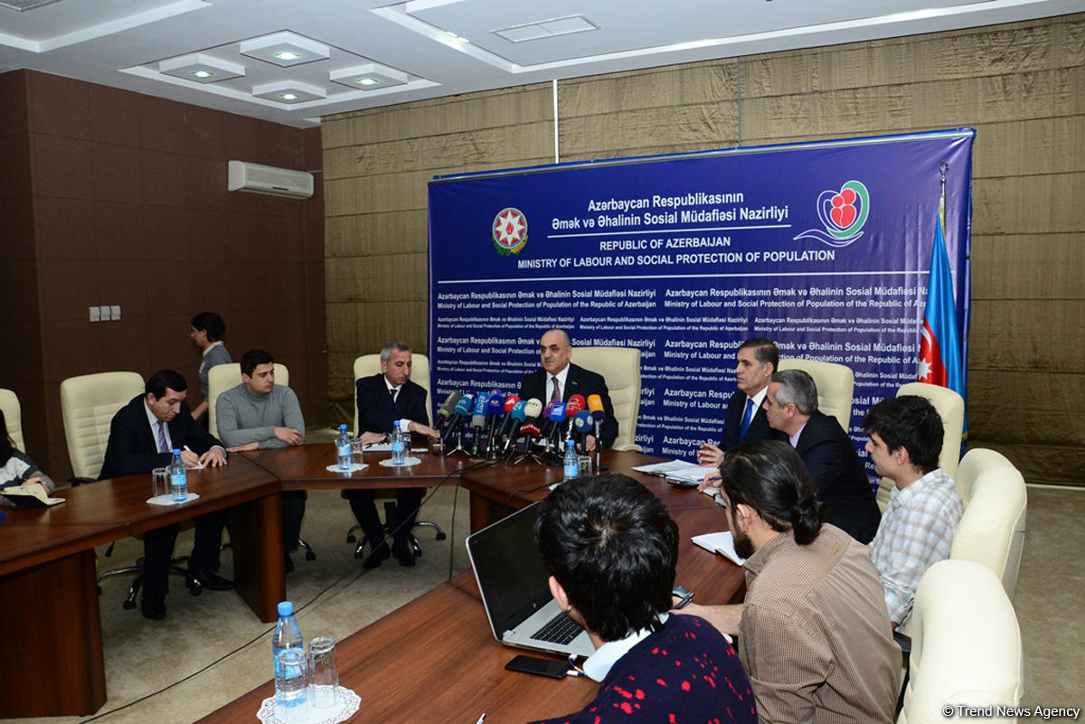 Minimum pension in Azerbaijan to increase - minister (PHOTO)