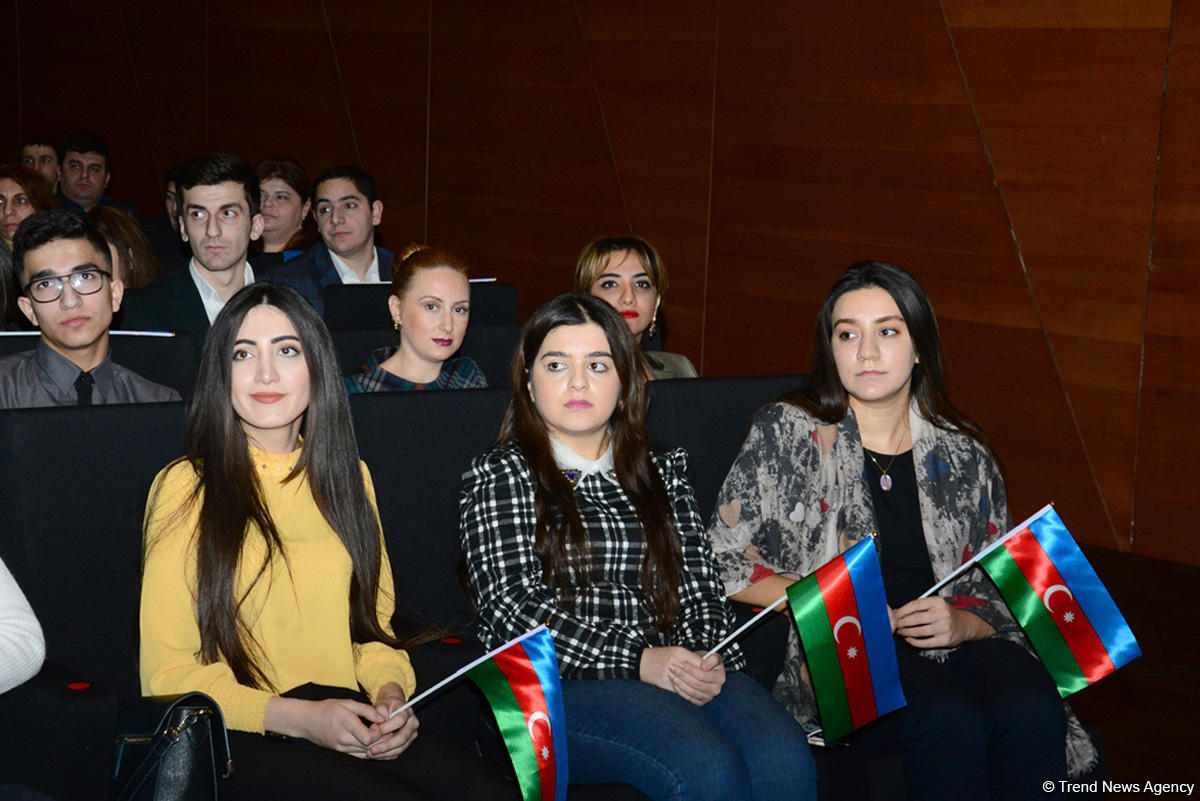 Youth, athletes support Ilham Aliyev's candidacy at upcoming presidential election (PHOTO)