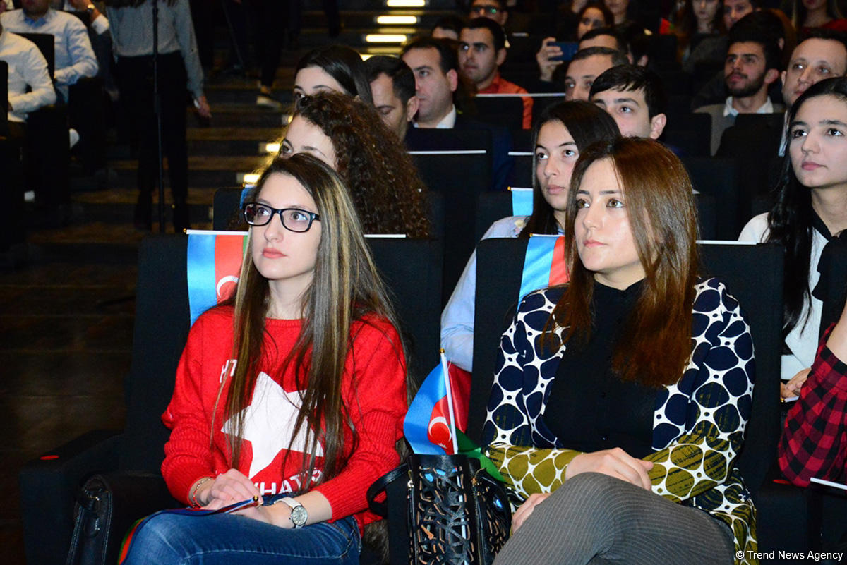 Youth, athletes support Ilham Aliyev's candidacy at upcoming presidential election (PHOTO)