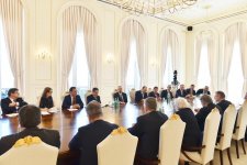 President Aliyev receives German delegation (PHOTO)