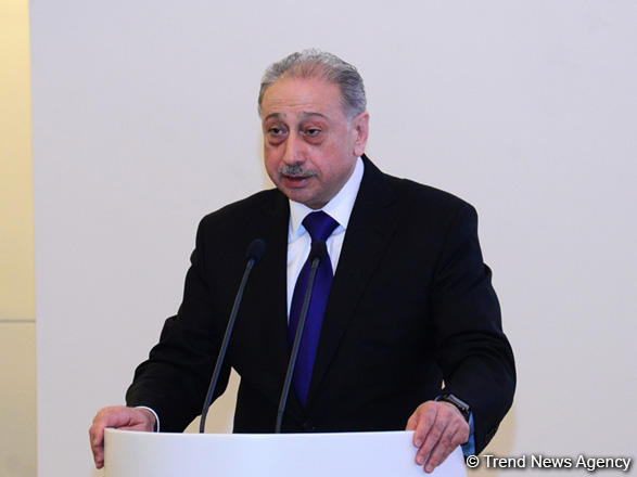 VP: Number of passengers transported by AZAL growing every year