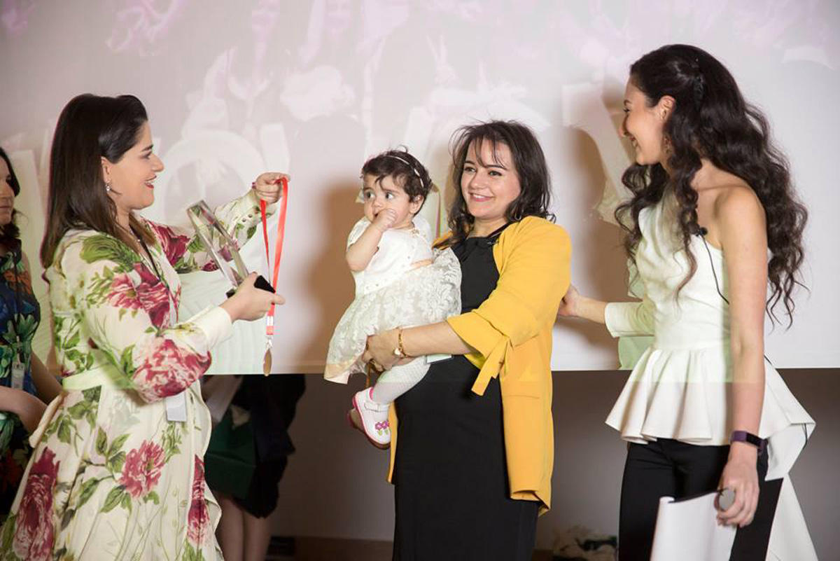 WoWoman celebrates 3rd anniversary (PHOTO)