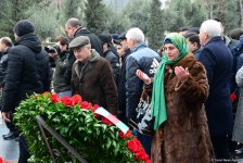 Azerbaijani public commemorates Khojaly genocide victims (PHOTO)