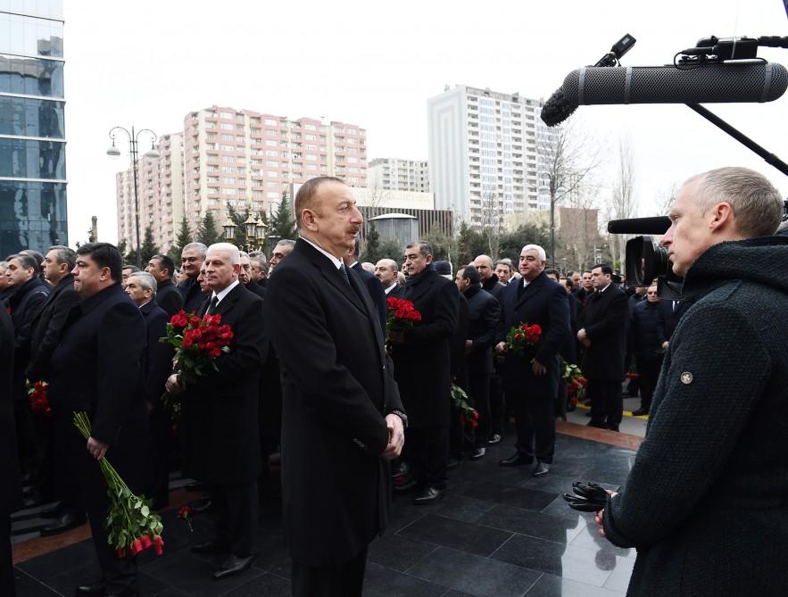 President Ilham Aliyev: Azerbaijan must become stronger so that Khojaly tragedy is never repeated (PHOTO)