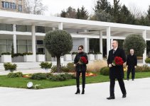 President Ilham Aliyev, First Lady Mehriban Aliyeva arrive in Mingachevir (PHOTO)