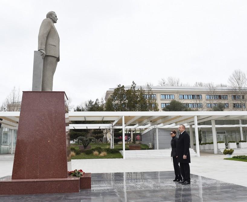 President Ilham Aliyev, First Lady Mehriban Aliyeva arrive in Mingachevir (PHOTO)