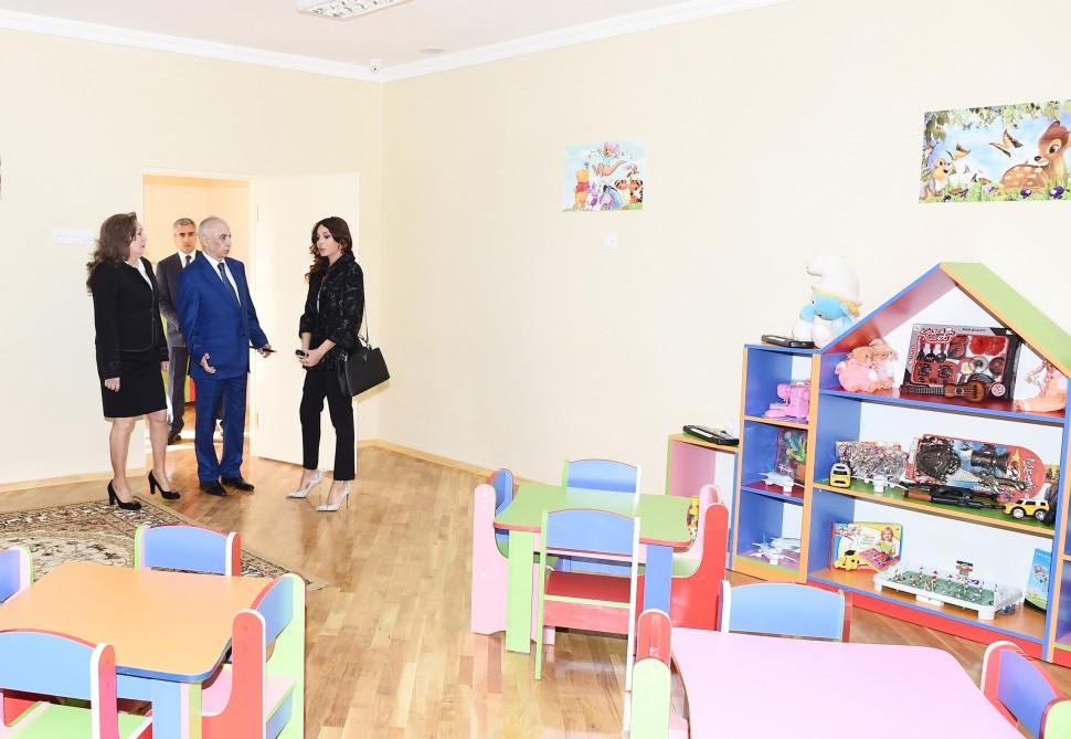 Mehriban Aliyeva visits kindergarten in Khazar district after overhaul (PHOTO)
