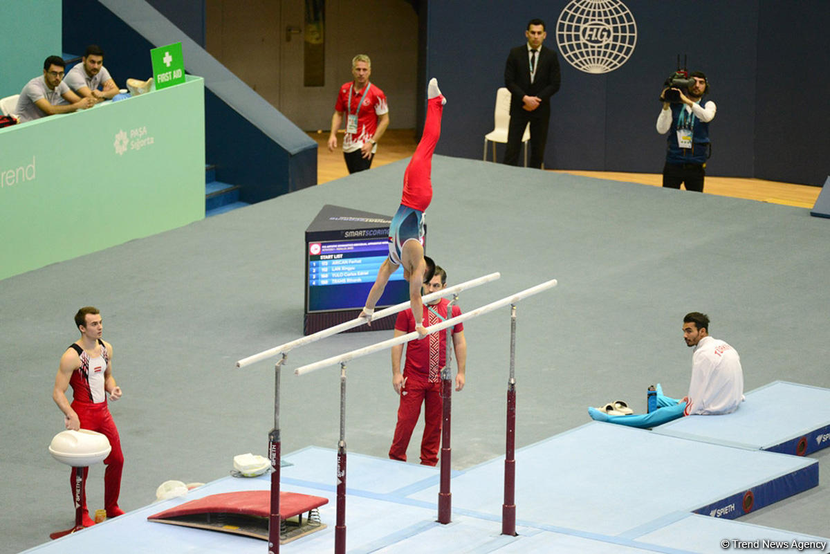 FIG Artistic Gymnastics World Cup opens in Baku (PHOTO)