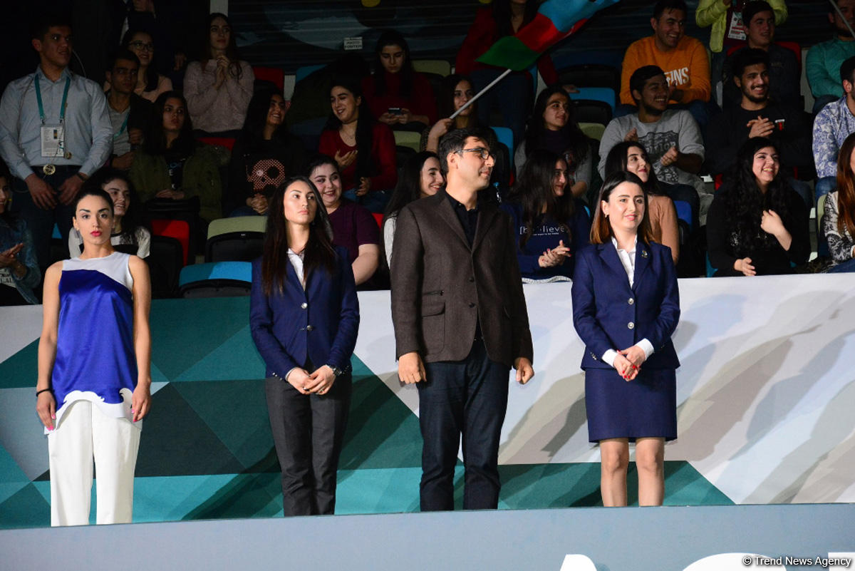 Baku hosts awarding ceremony of winners of first day of FIG Artistic Gymnastics World Cup (PHOTO)