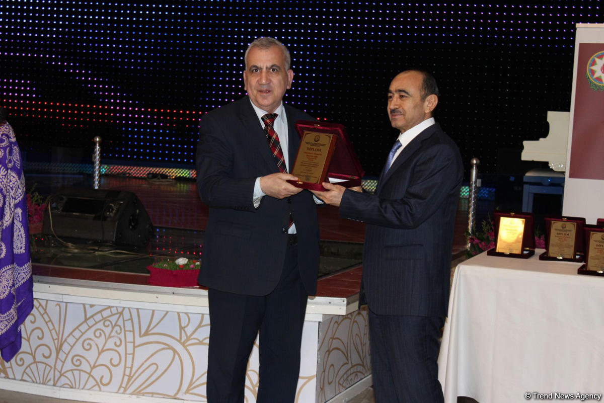 Top official: Azerbaijan to successfully complete 2018 (PHOTO)
