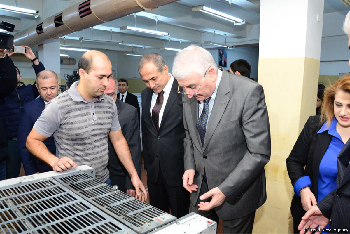 Azerbaijan begins printing ballots for presidential election (PHOTO)