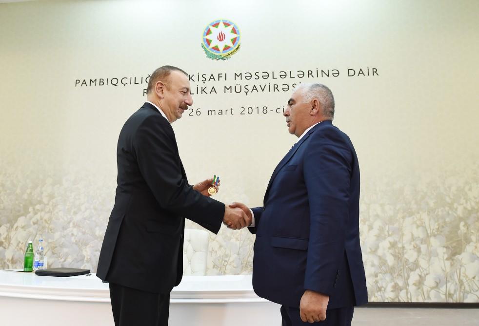 President Aliyev chairs cotton-growing conference in Barda (PHOTO)