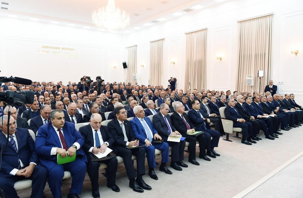 President Aliyev chairs cotton-growing conference in Barda (PHOTO)