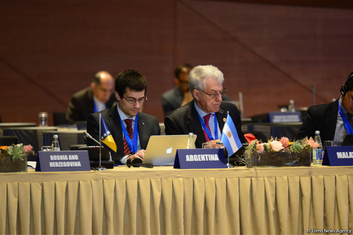 NAM mid-term conference adopts Baku Declaration (PHOTO)