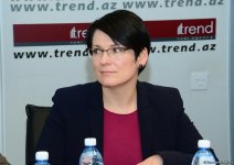 Trend news agency holds meeting with foreign journalists covering presidential election in Azerbaijan (PHOTO)