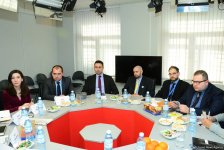 Trend news agency holds meeting with foreign journalists covering presidential election in Azerbaijan (PHOTO)