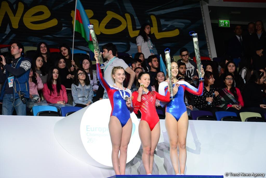 Awards presented to winners of second gymnastics semi-finals in Baku (PHOTO)