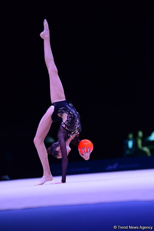 World Cup in rhythmic gymnastics kicks off in Baku (PHOTO)