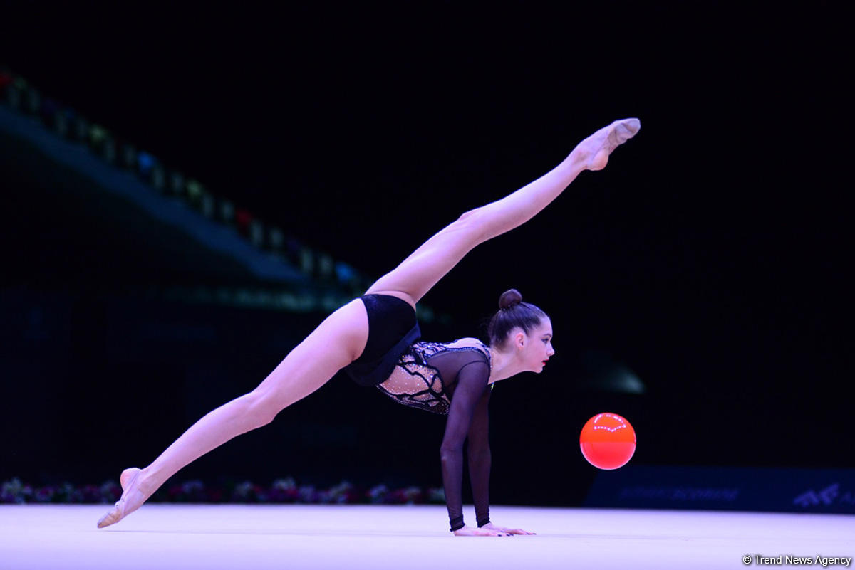 World Cup in rhythmic gymnastics kicks off in Baku (PHOTO)