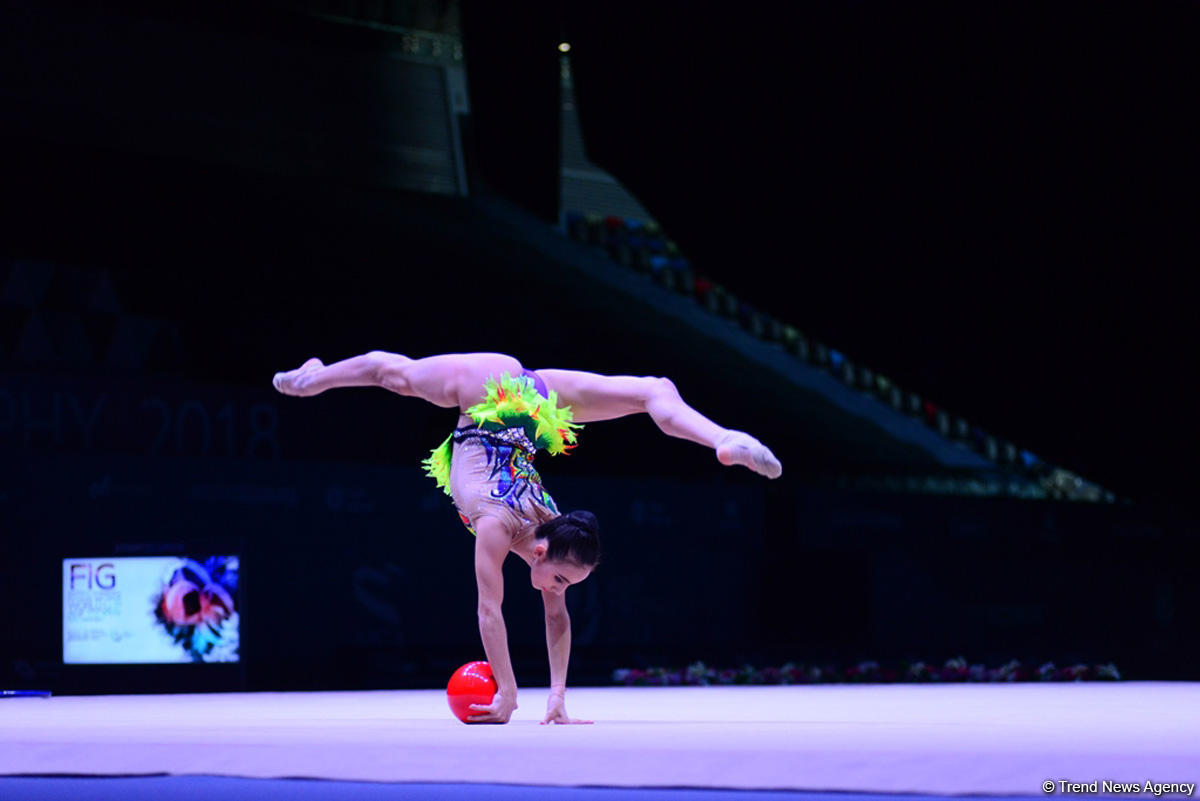 World Cup in rhythmic gymnastics kicks off in Baku (PHOTO)