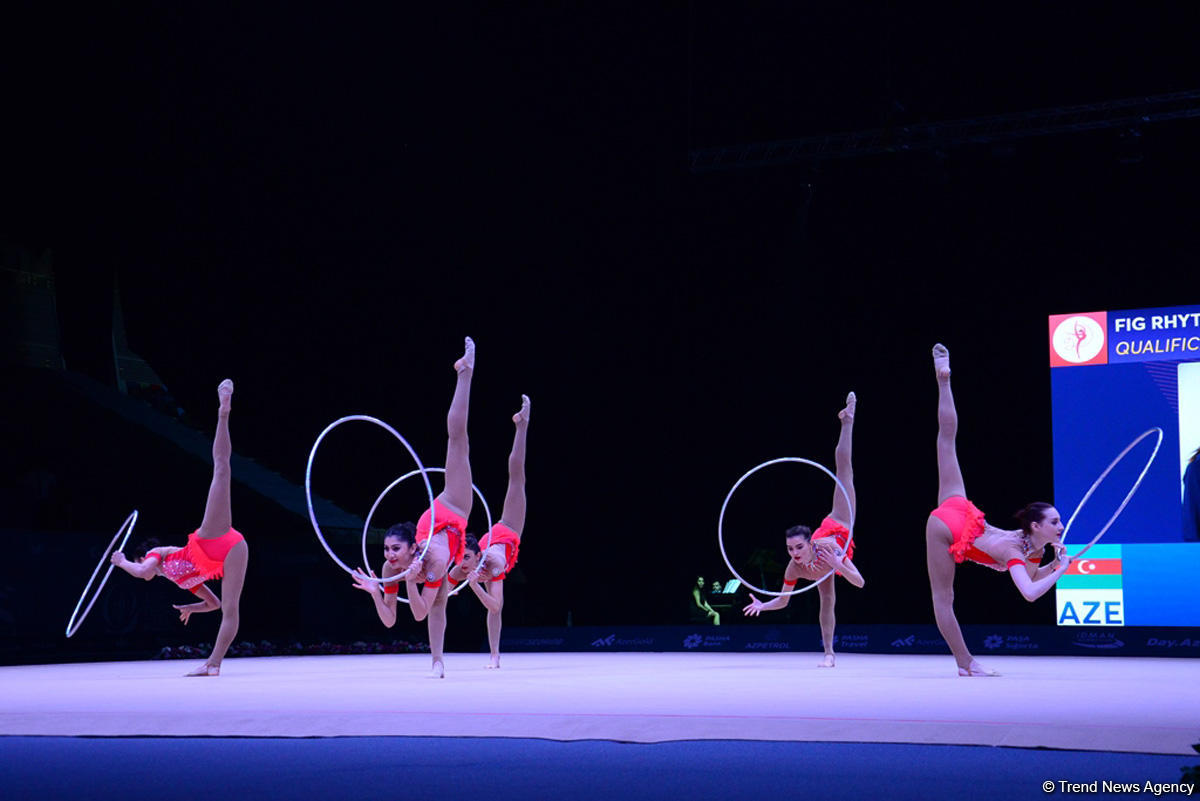 Azerbaijani gymnasts reach FIG World Cup finals in hoop exercises (PHOTO)