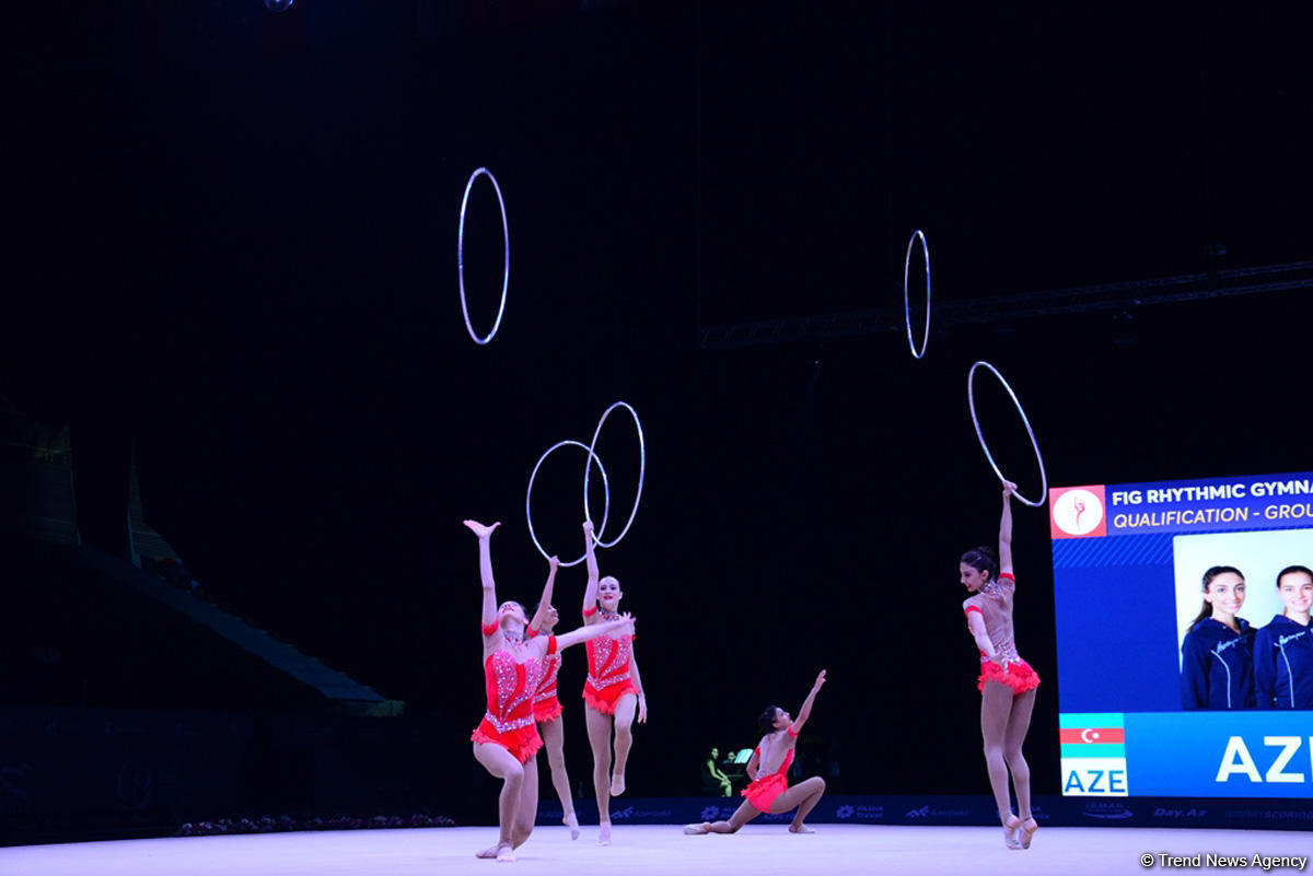 Azerbaijani gymnasts reach FIG World Cup finals in hoop exercises (PHOTO)