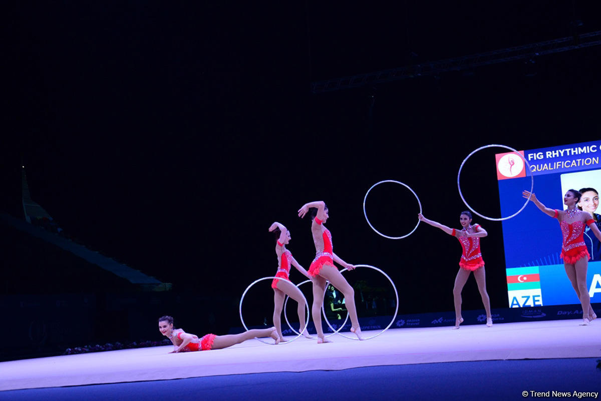 Azerbaijani gymnasts reach FIG World Cup finals in hoop exercises (PHOTO)