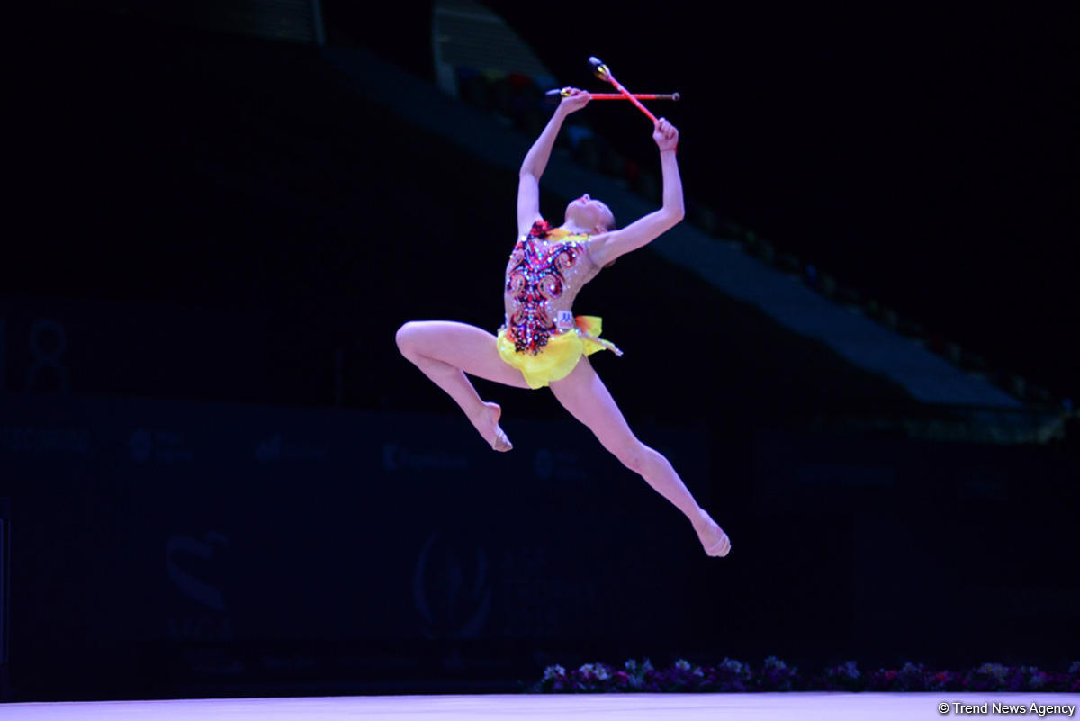 Best moments of FIG World Cup in Rhythmic Gymnastics (PHOTO)