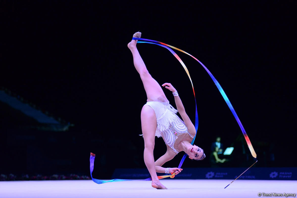 Best moments of FIG World Cup in Rhythmic Gymnastics (PHOTO)