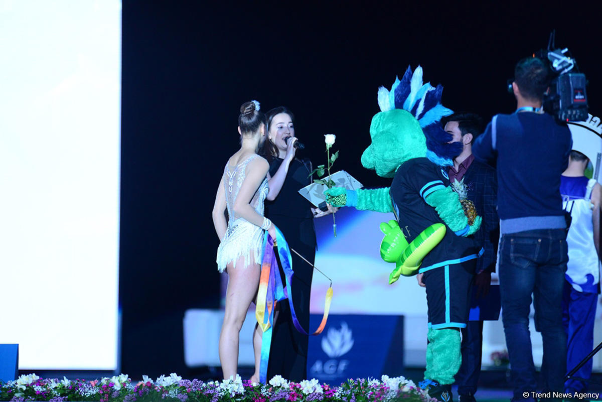 Best moments of FIG World Cup in Rhythmic Gymnastics (PHOTO)