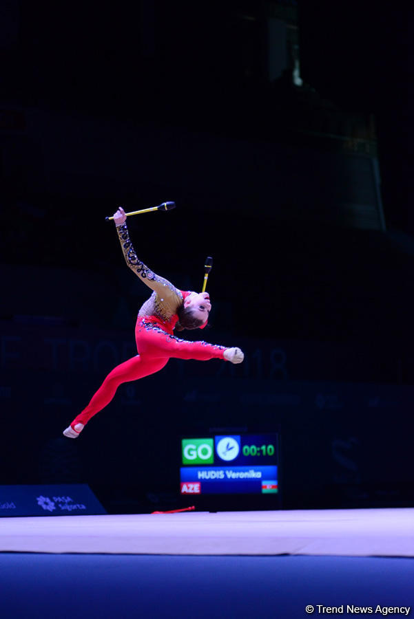 Best moments of FIG World Cup in Rhythmic Gymnastics (PHOTO)