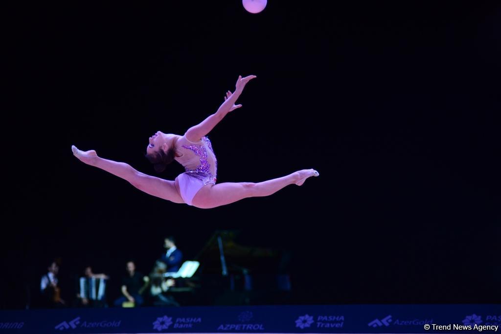 Finals of FIG Rhythmic Gymnastics World Cup kick off in Baku (PHOTO)