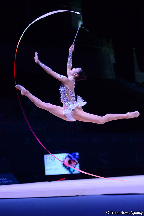 Best moments on last day of FIG Rhythmic Gymnastics World Cup in Baku (PHOTO)