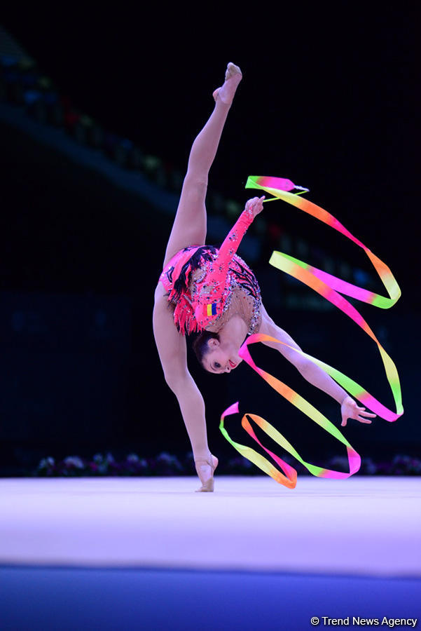Best moments on last day of FIG Rhythmic Gymnastics World Cup in Baku (PHOTO)