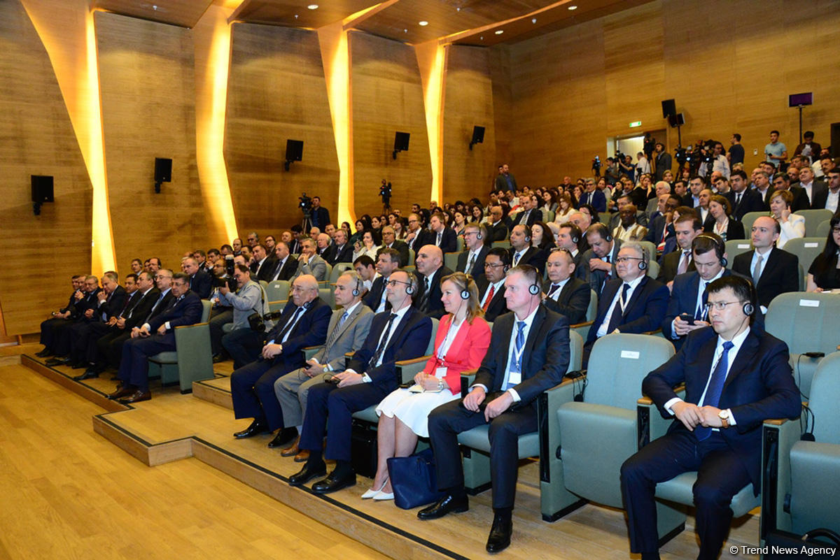 Azerbaijan's Ministry of ecology to conduct more open policy (PHOTO)