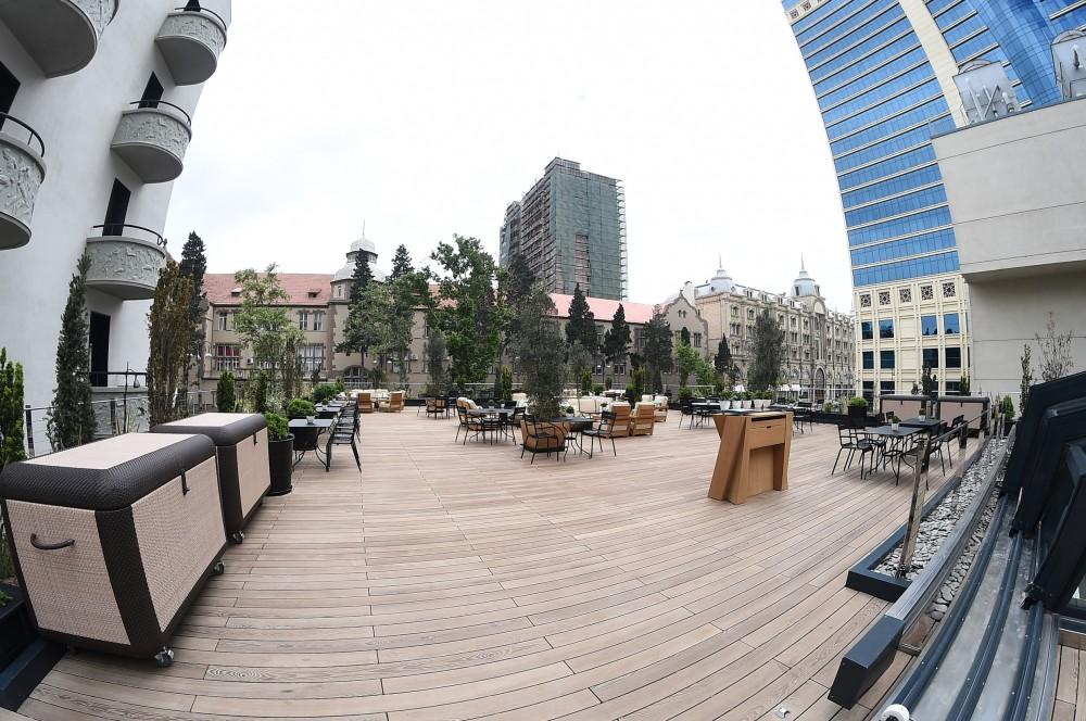 Azerbaijani president, first lady inaugurate Dinamo hotel in Baku (PHOTO)