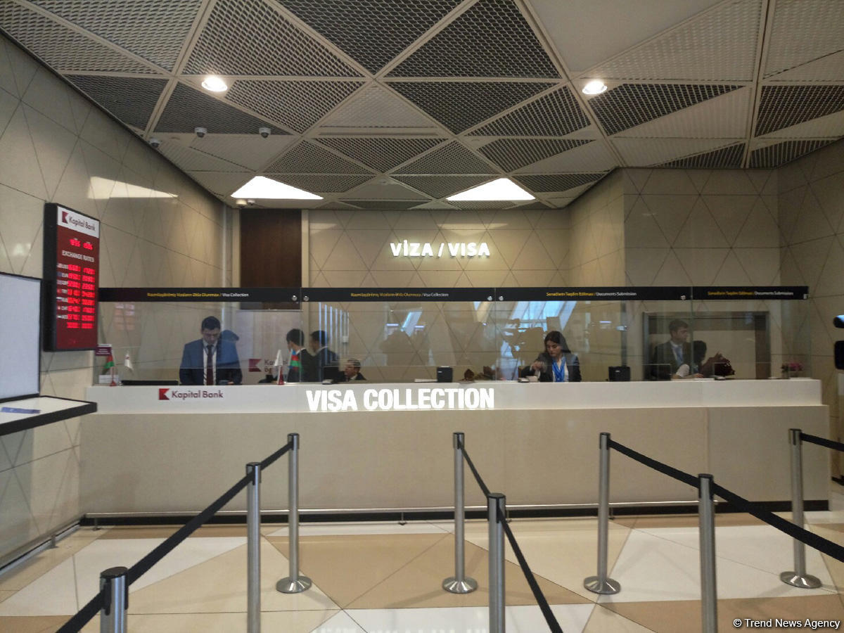 Foreigners to be able to obtain visa at airport in Baku via self-service terminals (PHOTO)