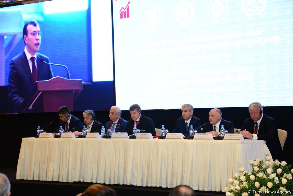 Azerbaijan to continue fighting against informal employment - minister (PHOTO)