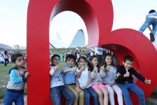 VP of Heydar Aliyev Foundation Leyla Aliyeva attends Children`s Festival (PHOTO)